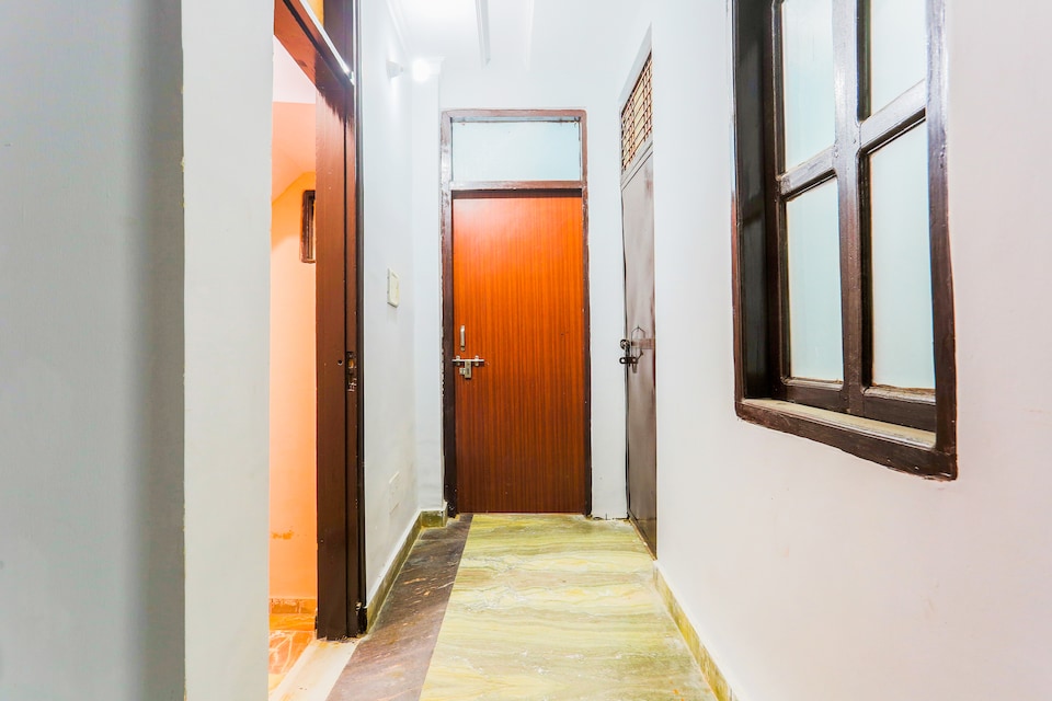 Hotel O Stay Town, North Delhi, Delhi