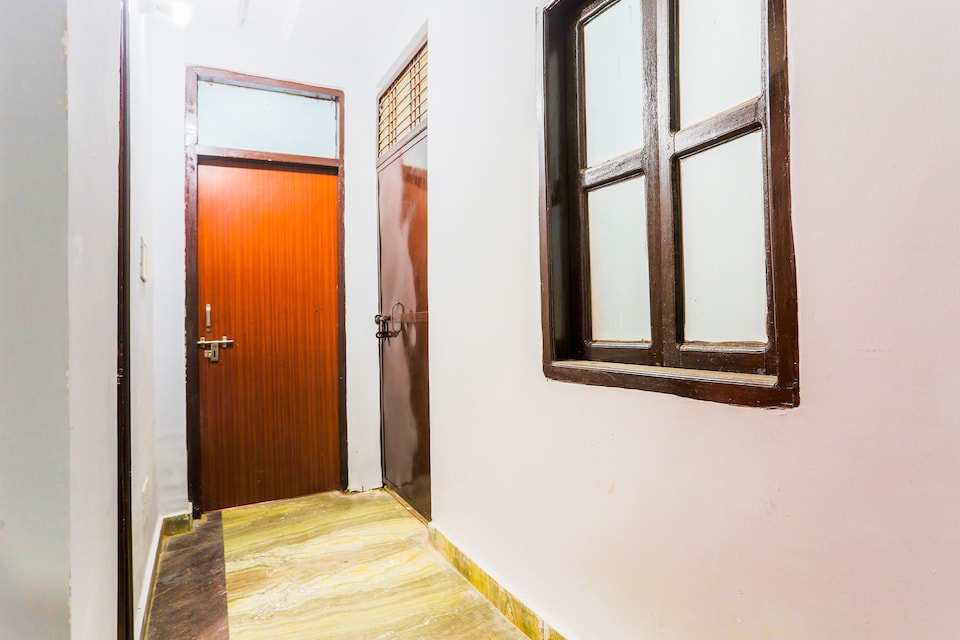Hotel O Stay Town, North Delhi, Delhi