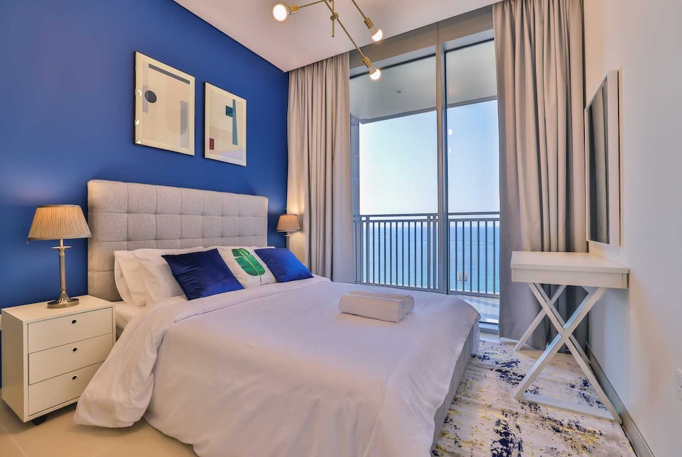 OYO 1322 OYO HOME TOWER 52/42 LUXURY 2BHK SEA VIEW, Dubai Marina, Dubai
