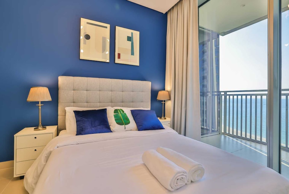 OYO 1322 OYO HOME TOWER 52/42 LUXURY 2BHK SEA VIEW, Dubai Marina, Dubai