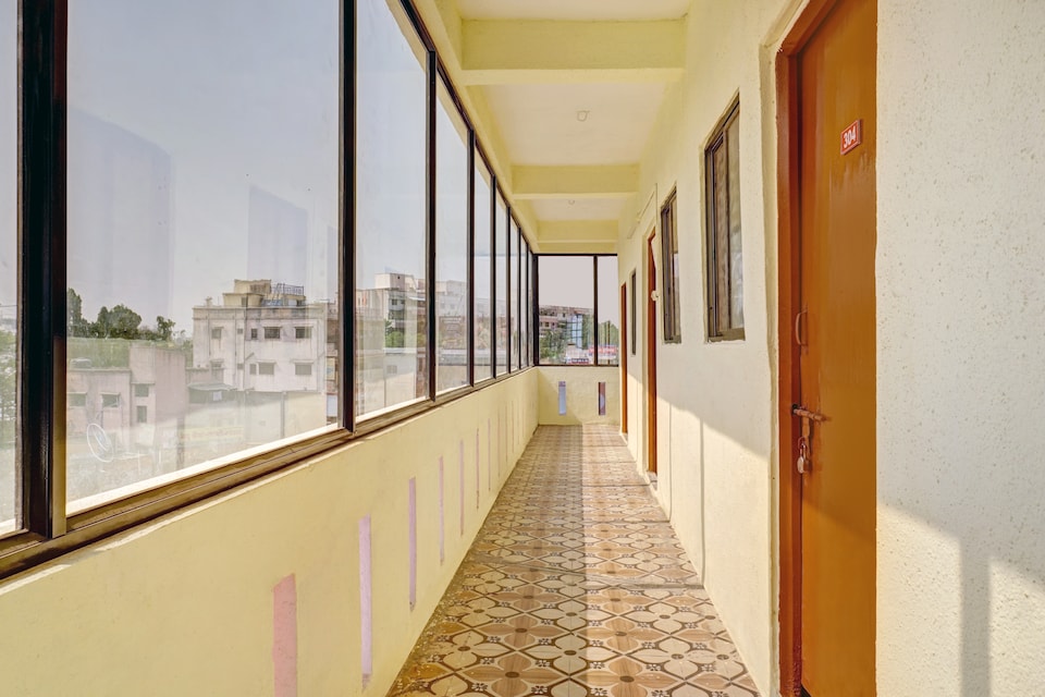 Hotel O Shree Sai In, Hinjewadi Pune, Pune