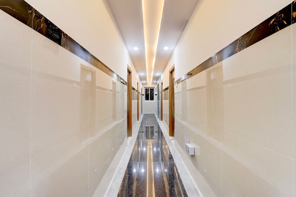 Townhouse Nanak Ram Guda Near WaveRock SEZ, Gachibowli, Hyderabad
