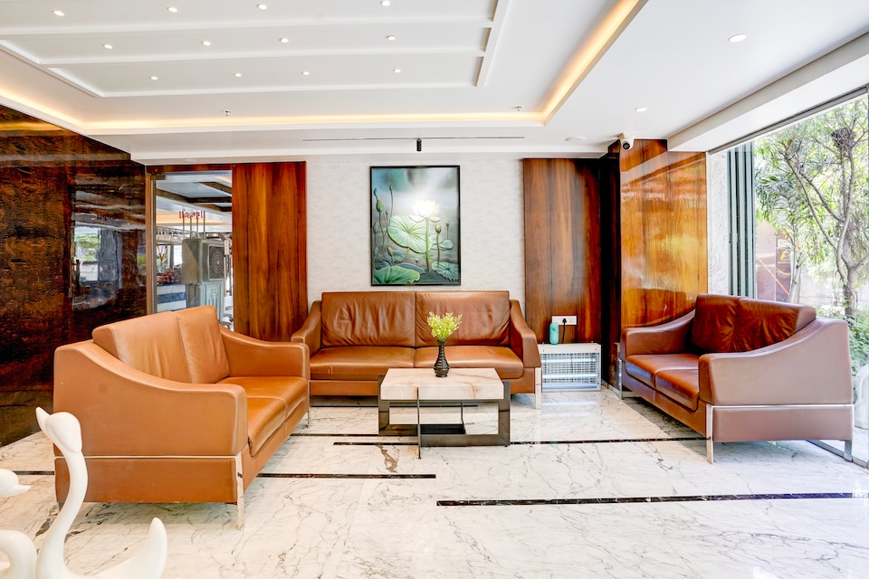 Palette Magarpatta City Formerly Emerald Guestimony, Hadapsar Pune, Pune