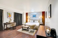 Palette Magarpatta City Formerly Emerald Guestimony