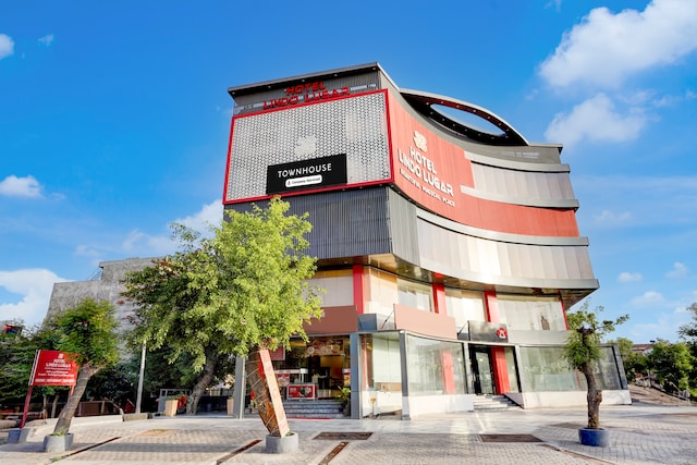 Super Townhouse Alwar Formerly Hotel Lindo Lugar