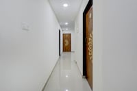 Super Collection O Madhapur Near Cyber Tower