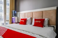 OYO 93923 Gateway Pasteur Apartment By Rini