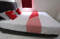 OYO 93948 Bunda Rachma Rooms