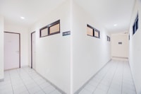 Hotel O J&B Smart Jatinegara