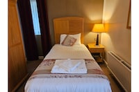 OYO Blaby Westfield Hotel