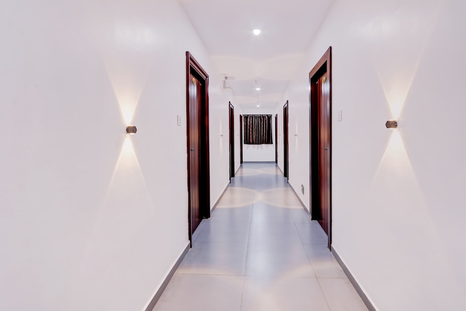 Hotel O Mugdha grand, Transit Vizag, Visakhapatnam