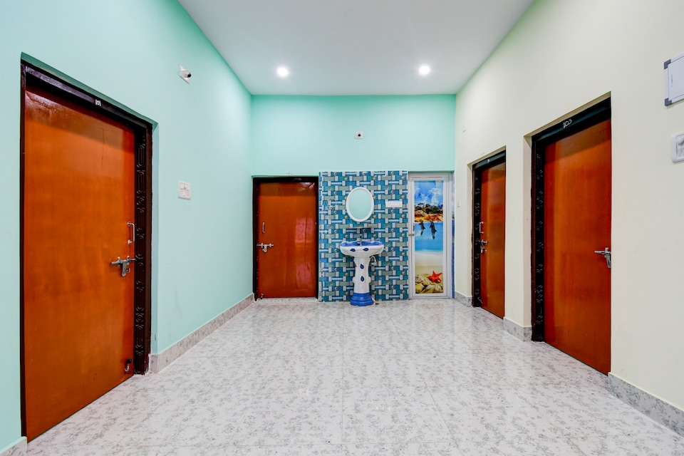 HOTEL O MAA BHUASUNI GUEST HOUSE, Khandagiri Bhubaneswar, Bhubaneswar