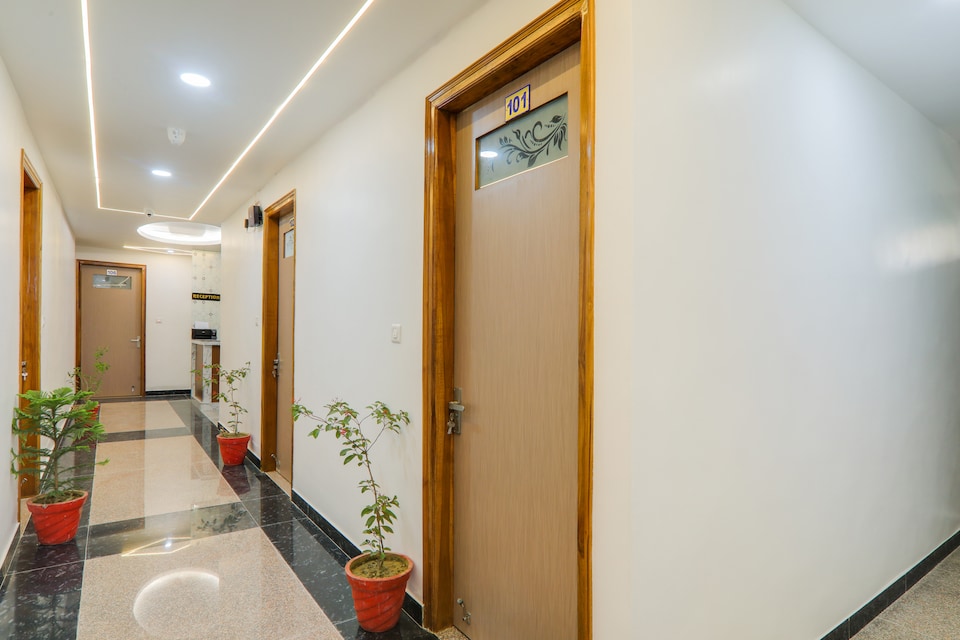 Hotel O Happy Times Vishveshwar Park, Gomti Nagar Lucknow, Lucknow