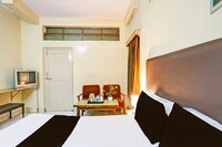 Hotel O SHIVA LODGE