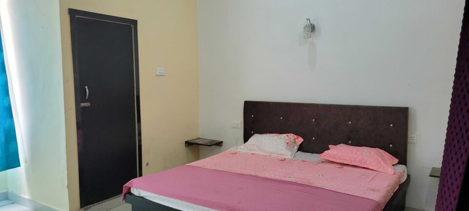 OYO 825516 Hotel The Heaven, SGPGI Lucknow, Lucknow