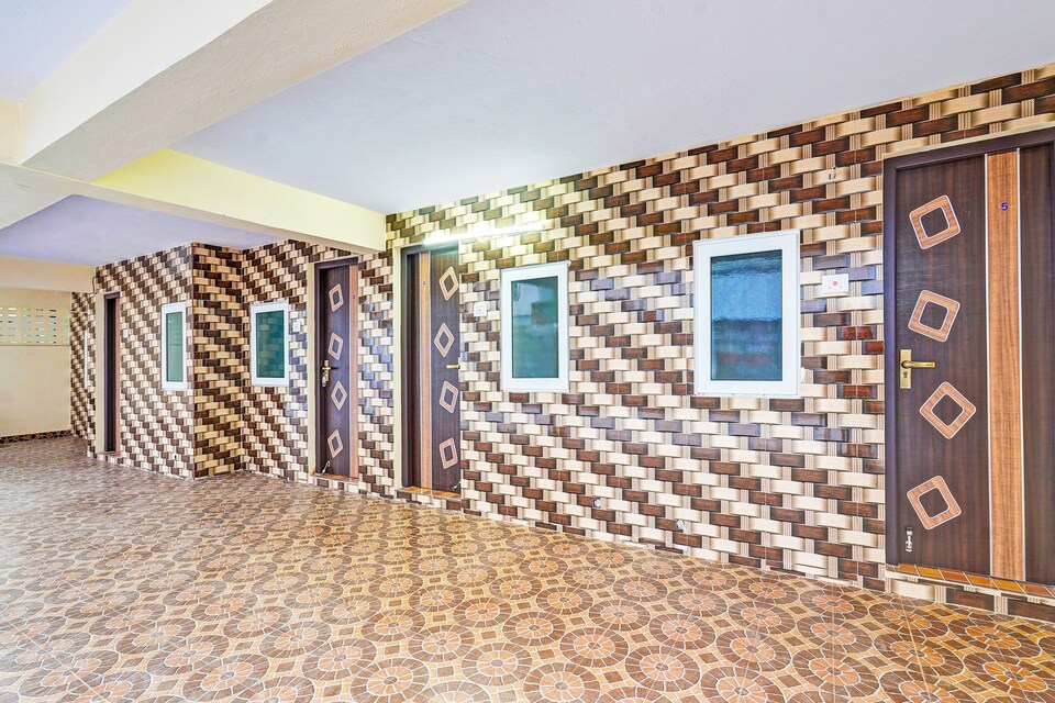 HOTEL O RR PALACE, Porur Chennai, Chennai