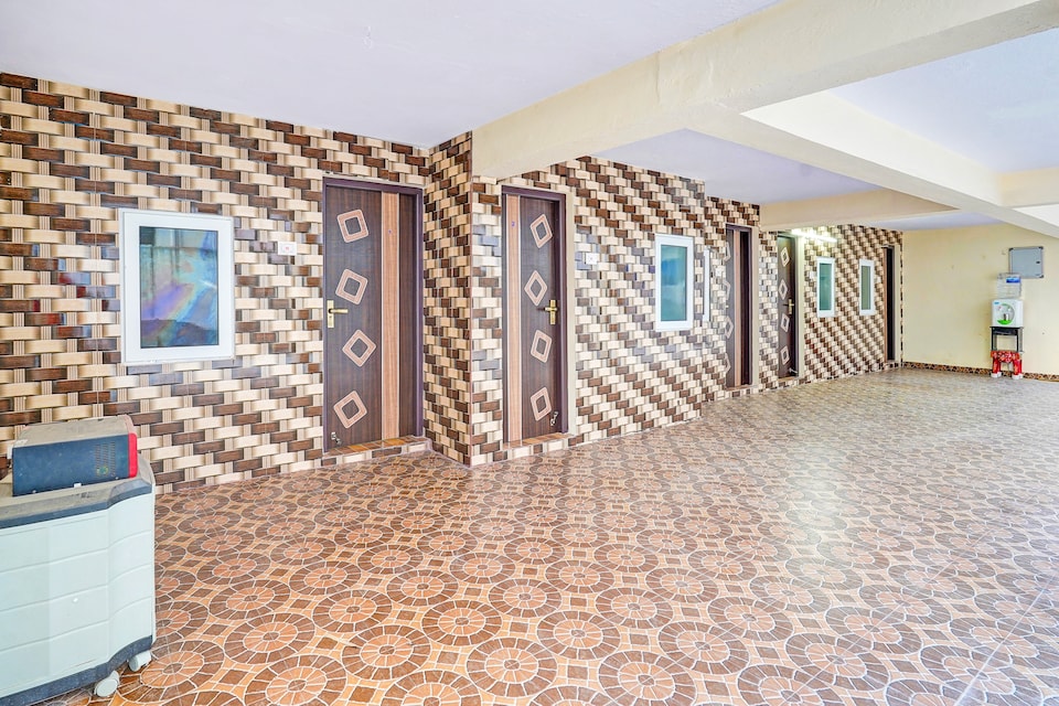 HOTEL O RR PALACE, Porur Chennai, Chennai