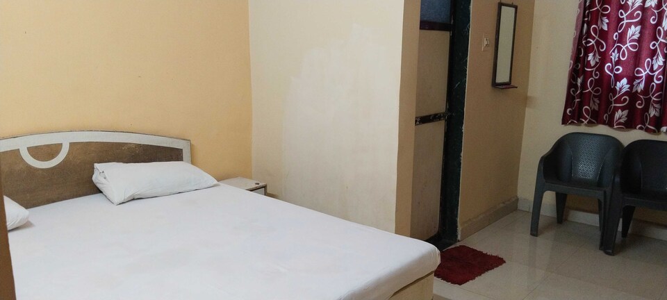 OYO 825533 Vaibhav  Lodging & Boarding, Mumbai- Kalyan-Bhiwandi- Badalapur, Mumbai