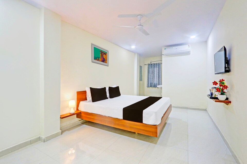 Hotel O JV Town Luxury Rooms, LB Nagar-Ramoji, Hyderabad