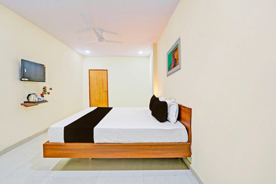 Hotel O JV Town Luxury Rooms, LB Nagar-Ramoji, Hyderabad