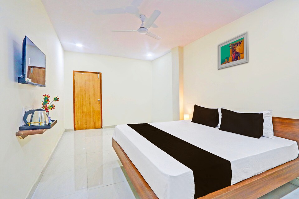 Hotel O JV Town Luxury Rooms, LB Nagar-Ramoji, Hyderabad