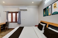 Hotel O Madhapur Metro Station Formerly VG Grand