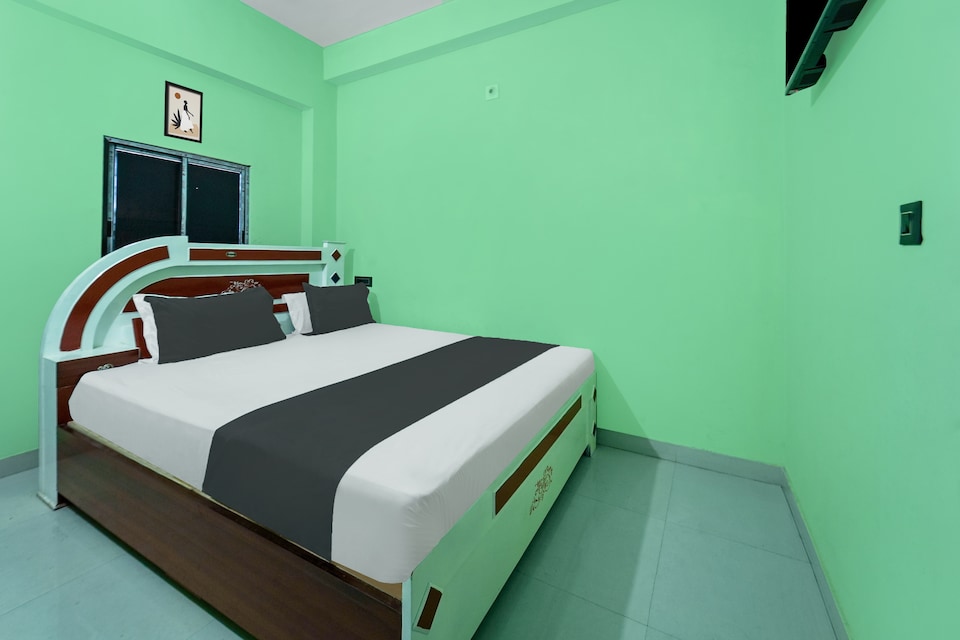 Hotel O Luxury, Patna, Patna