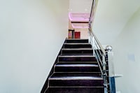 OYO 825700 Hotel La Vista