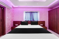 OYO 825700 Hotel La Vista