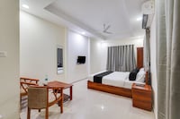 Hotel O Elite Inn near Loyola College