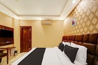 OYO 825766 The Dev Regency