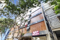 Hotel O Sri Harshitha Grand Near Zudio - Star Bazaar, Kundalhalli Gate