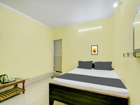 Hotel O Gurukripa Inn & Banquet Hall