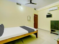 Hotel O Gurukripa Inn & Banquet Hall