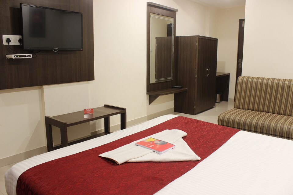 OYO 1868 Gandhibagh, Bus Stand Nagpur, Nagpur