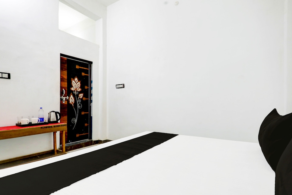 Hotel O MUCHHAD 75, Barra Kanpur, Kanpur