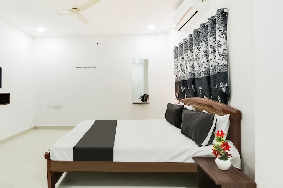 Hotel O Sri Balaji Lodge, Shamshabad, Hyderabad