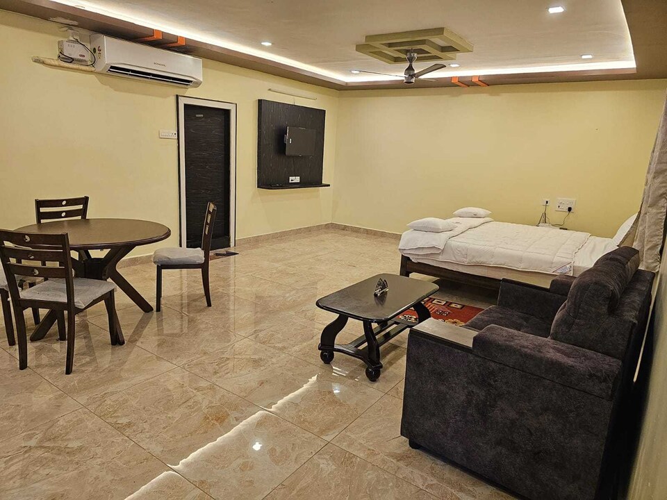 OYO 826069 Royal Samudra Beach Resort, Chirala, Chirala