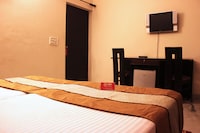 OYO Hotel Blooms 2 Near Appu Ghar