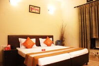 OYO Hotel Blooms 2 Near Appu Ghar