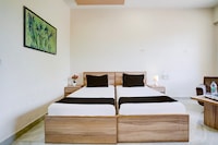 Hotel O SR Farm