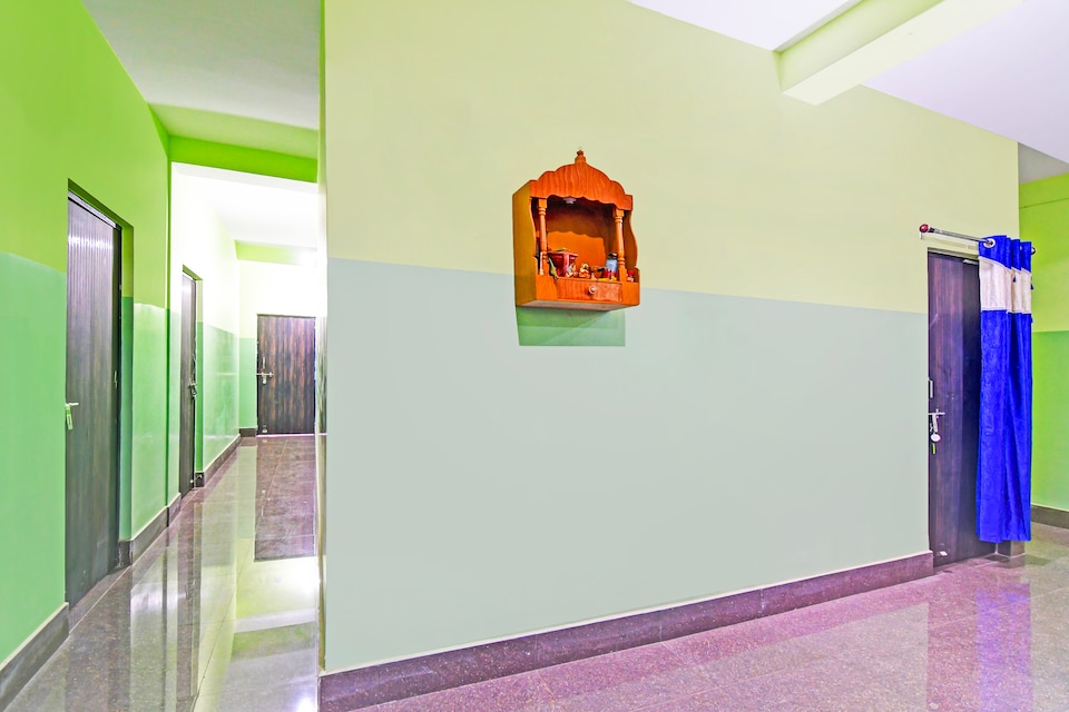 Hotel O Sneha Lodge & Banquet Hall, Adityapur, Jamshedpur