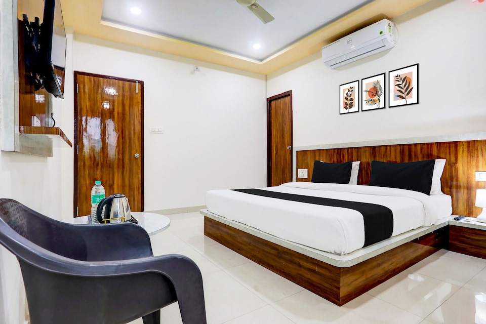 Hotel O Shree Palace, Udaipur Central, Udaipur