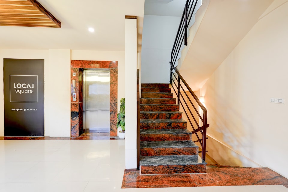 Super Townhouse Oak Mahadevapura Opposite Phoenix Mall Formerly Grand Wilton Inn, Whitefield Bangalore, Bangalore