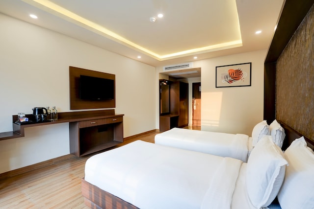 Super Townhouse Oak Mahadevapura Opposite Phoenix Mall Formerly Grand Wilton Inn