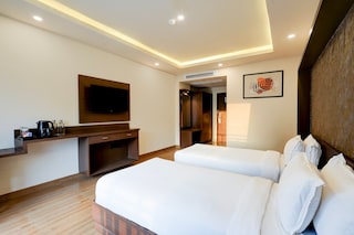 Super Townhouse Oak Mahadevapura Opposite Phoenix Mall Formerly Grand Wilton Inn