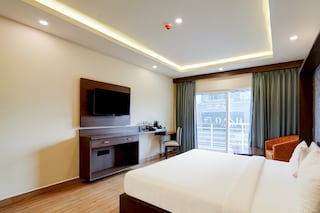 Super Townhouse Oak Mahadevapura Opposite Phoenix Mall Formerly Grand Wilton Inn