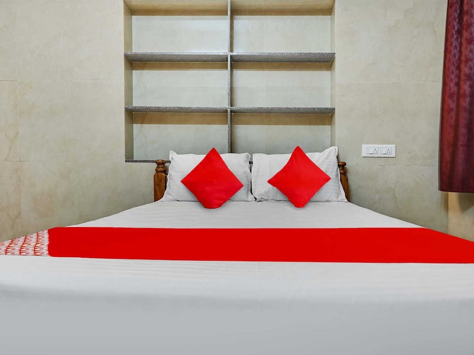 OYO 826154 VRL Residency, Avinashi Road Coimbatore, Coimbatore
