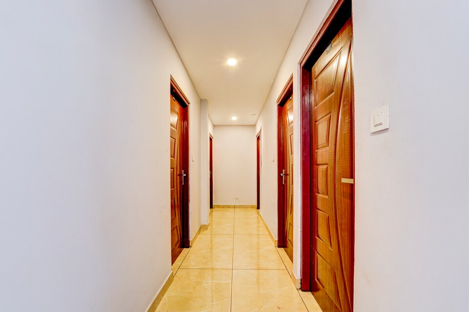 Super Hotel O Pukkattupady Aluva East, Kakkanad Kochi, Kochi