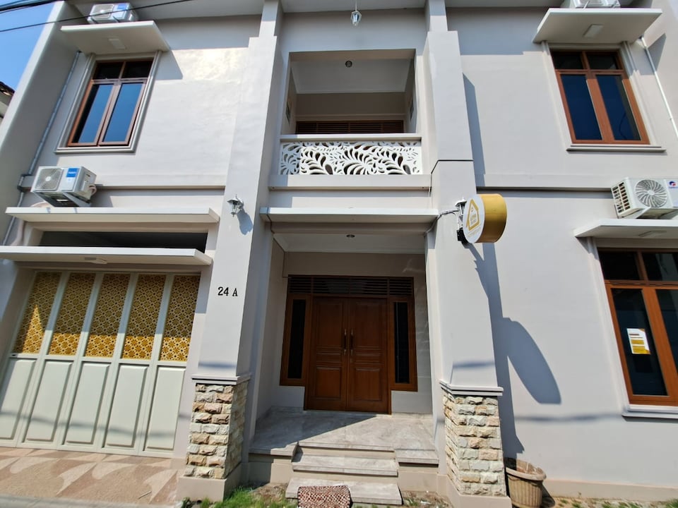 OYO 94026 Uma Arda Hometown, Tasikmalaya, Tasikmalaya